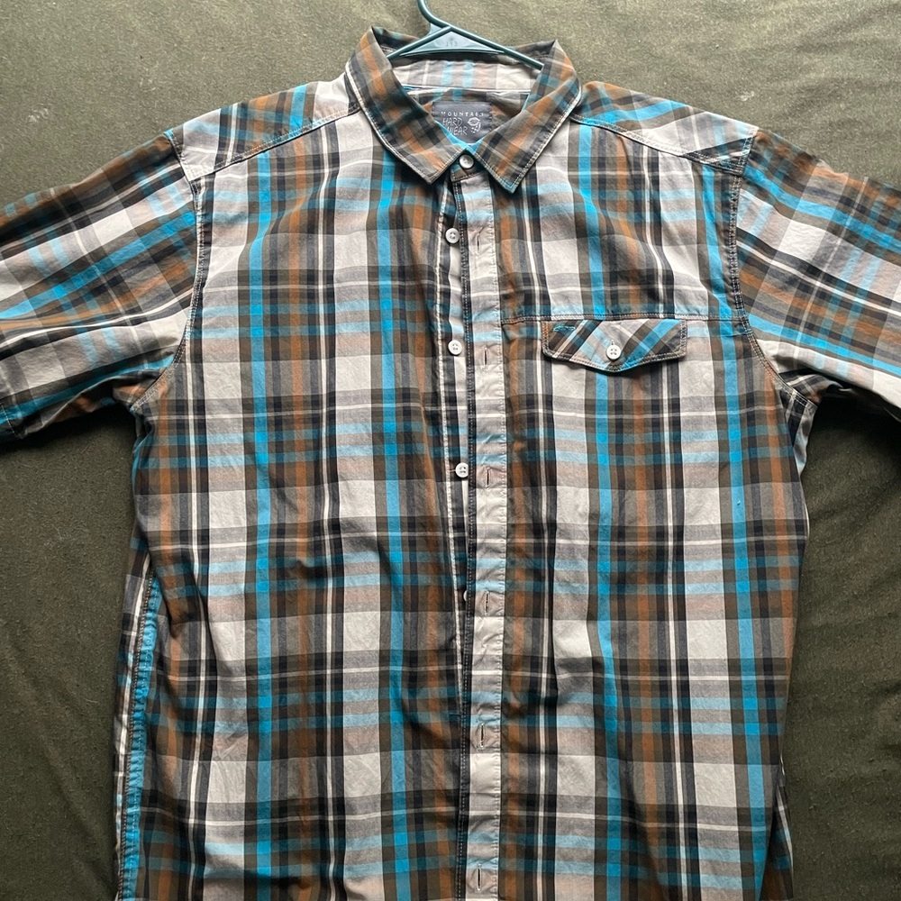 Mountain Hardwear Button Down